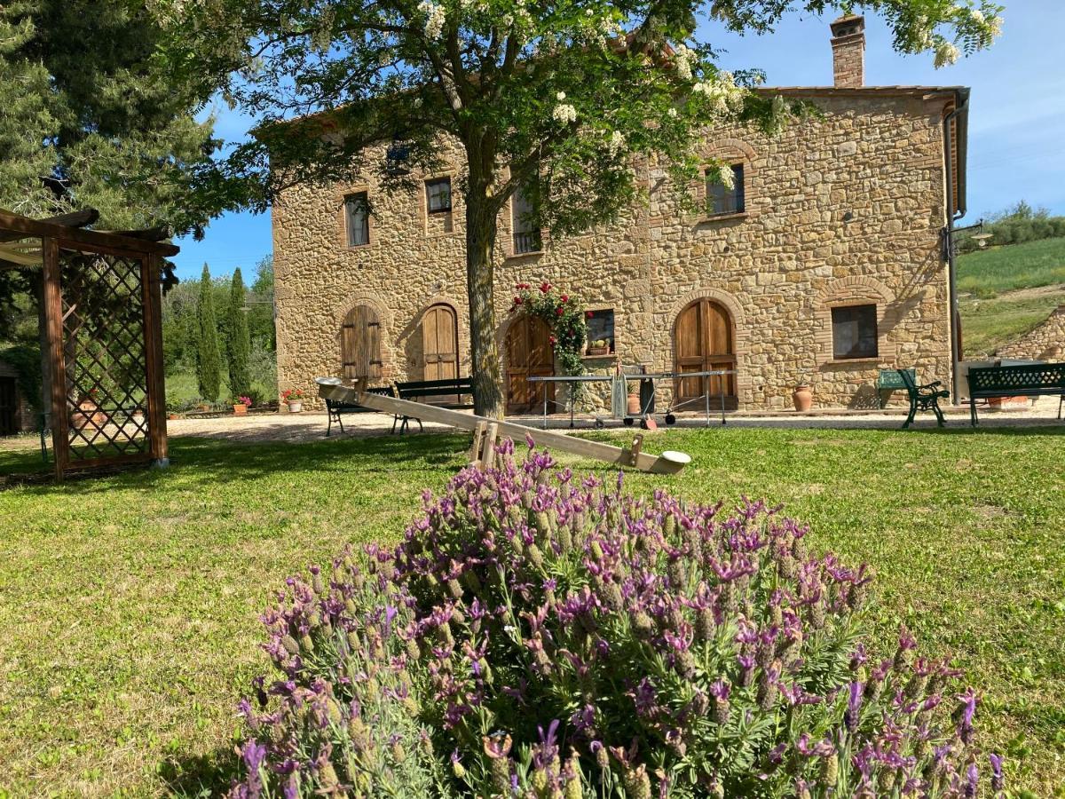 Agriturismo Casallario Волтера Екстериор снимка