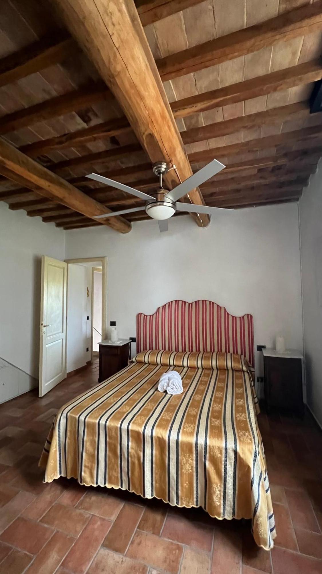 Agriturismo Casallario Волтера Екстериор снимка