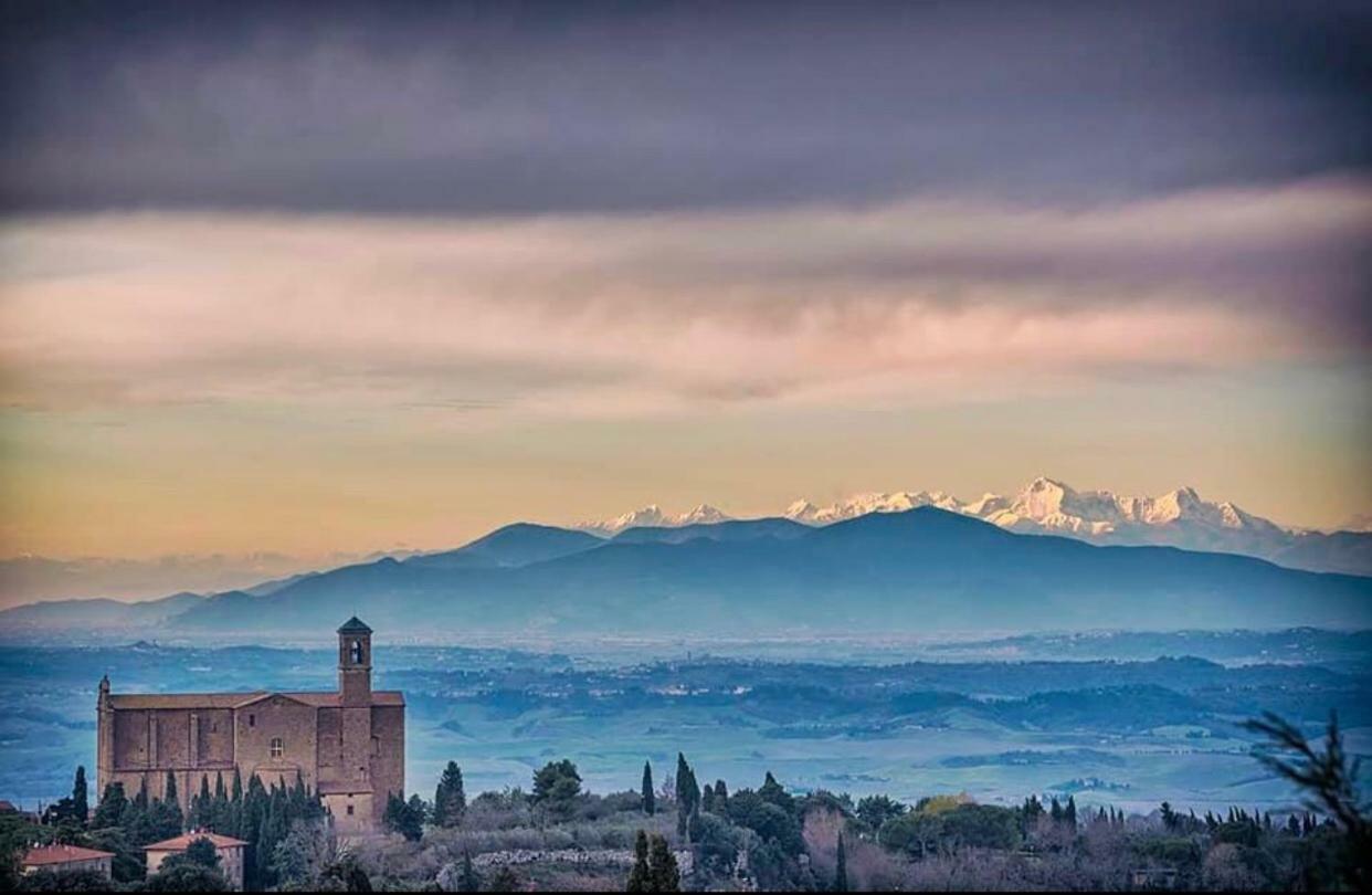 Agriturismo Casallario Волтера Екстериор снимка