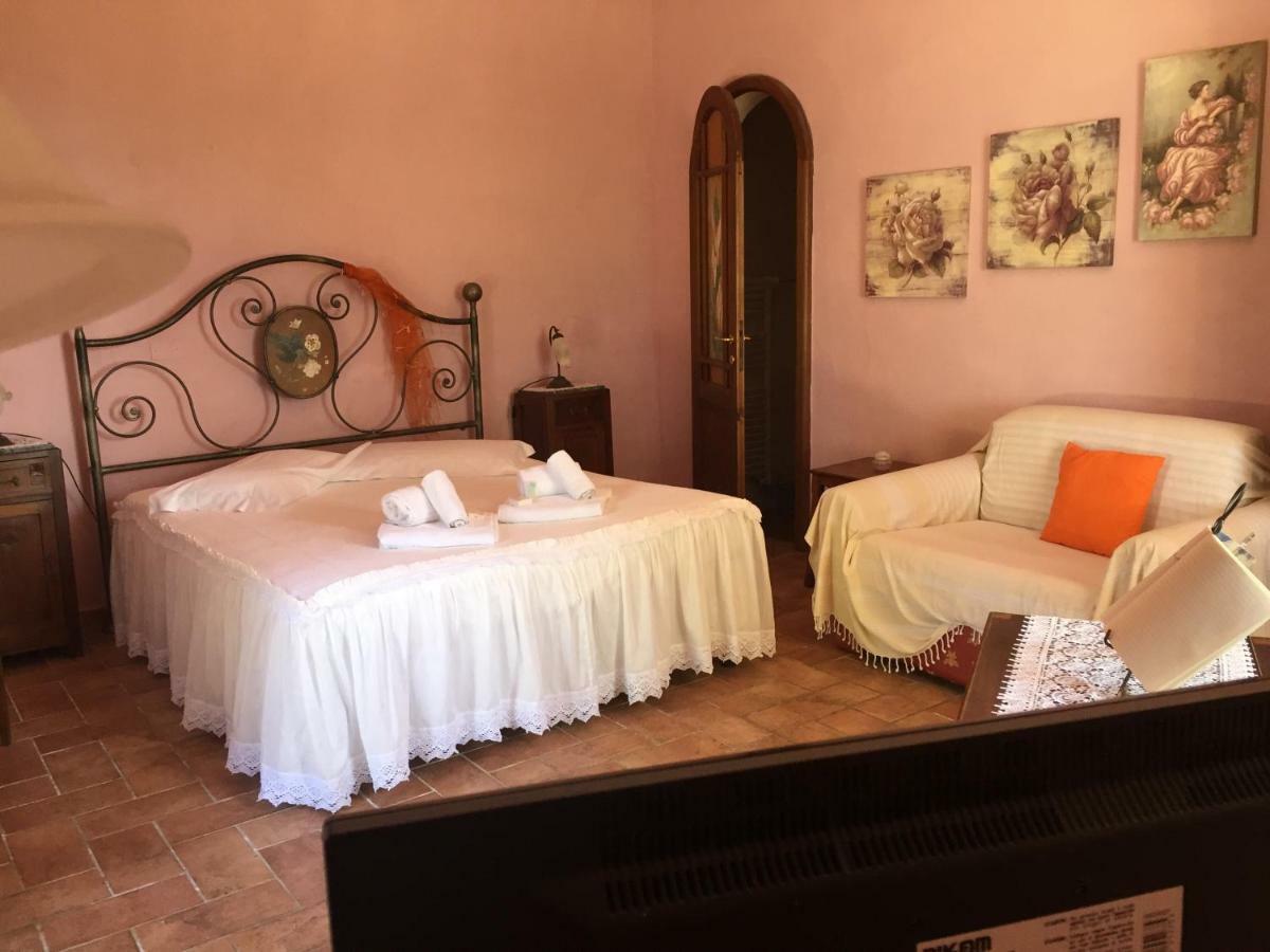 Agriturismo Casallario Волтера Екстериор снимка